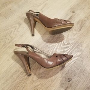 Circa Joan & David Slingback 6